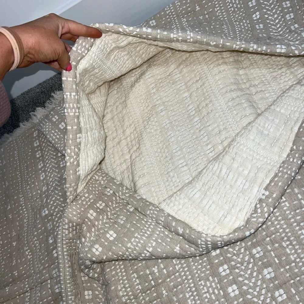 Anthropologie Tan and White Woven pillow case set of 2